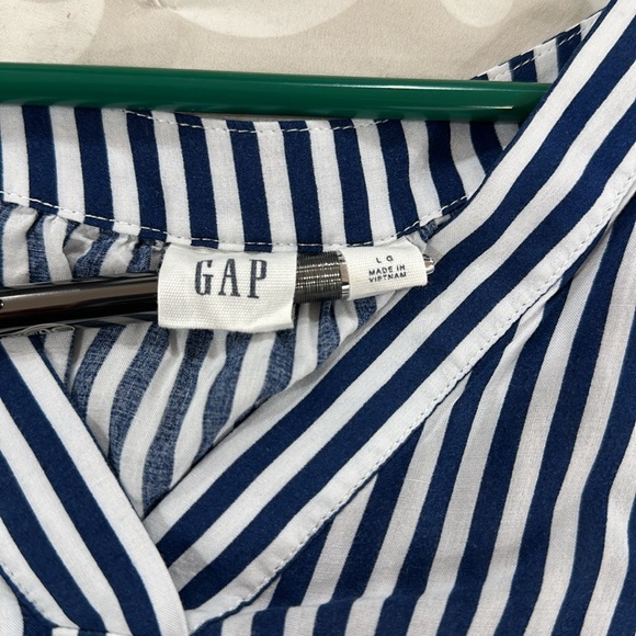 Top L - Picture 3 of 8